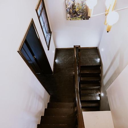 Shanghai Downtown Hills Boutique Guesthouse - Near Metro Line 7, Exit 3, Changping Road Phòng bức ảnh