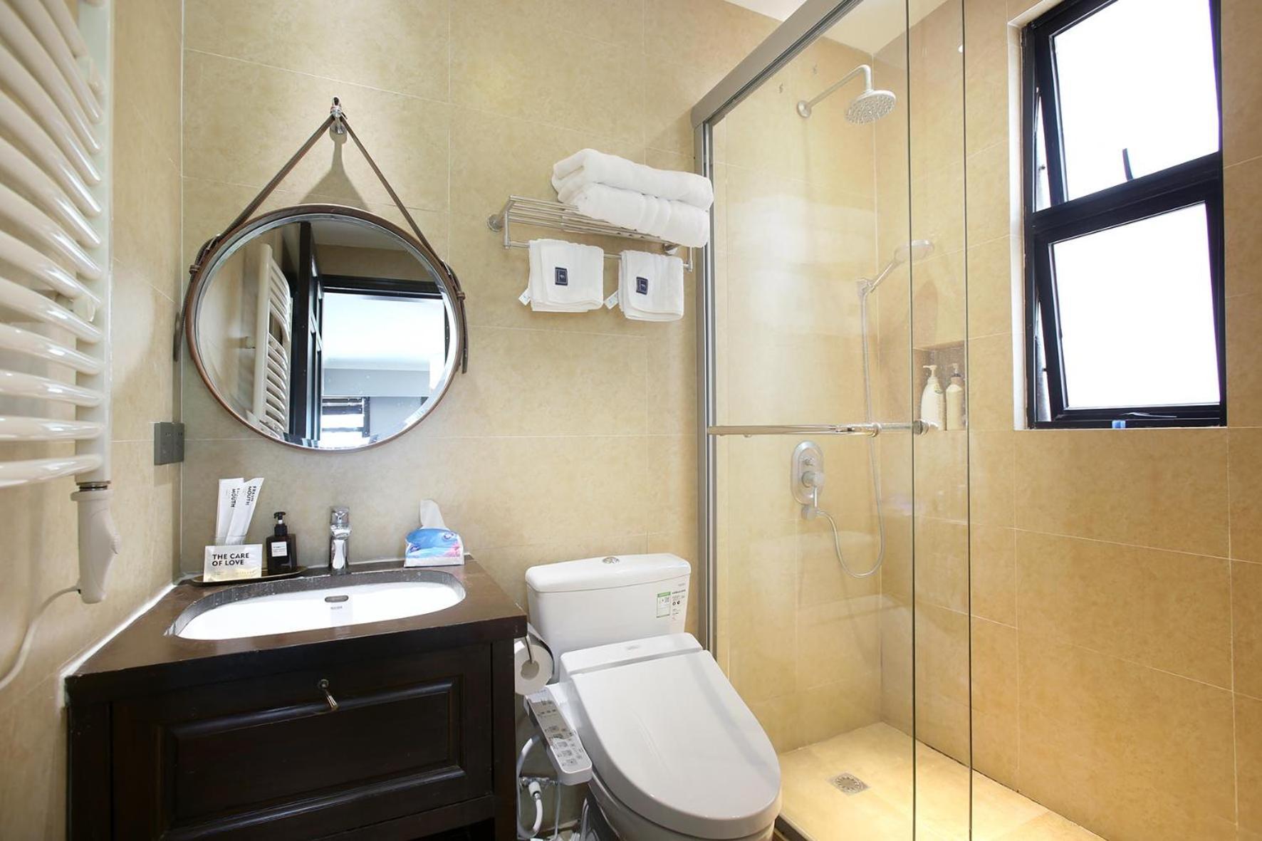 Shanghai Downtown Hills Boutique Guesthouse - Near Metro Line 7, Exit 3, Changping Road Phòng bức ảnh