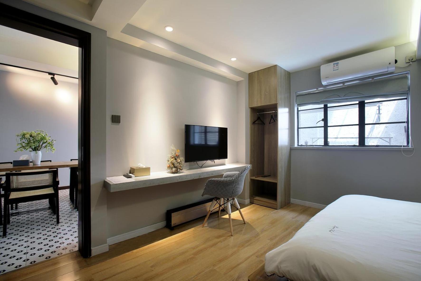 Shanghai Downtown Hills Boutique Guesthouse - Near Metro Line 7, Exit 3, Changping Road Phòng bức ảnh