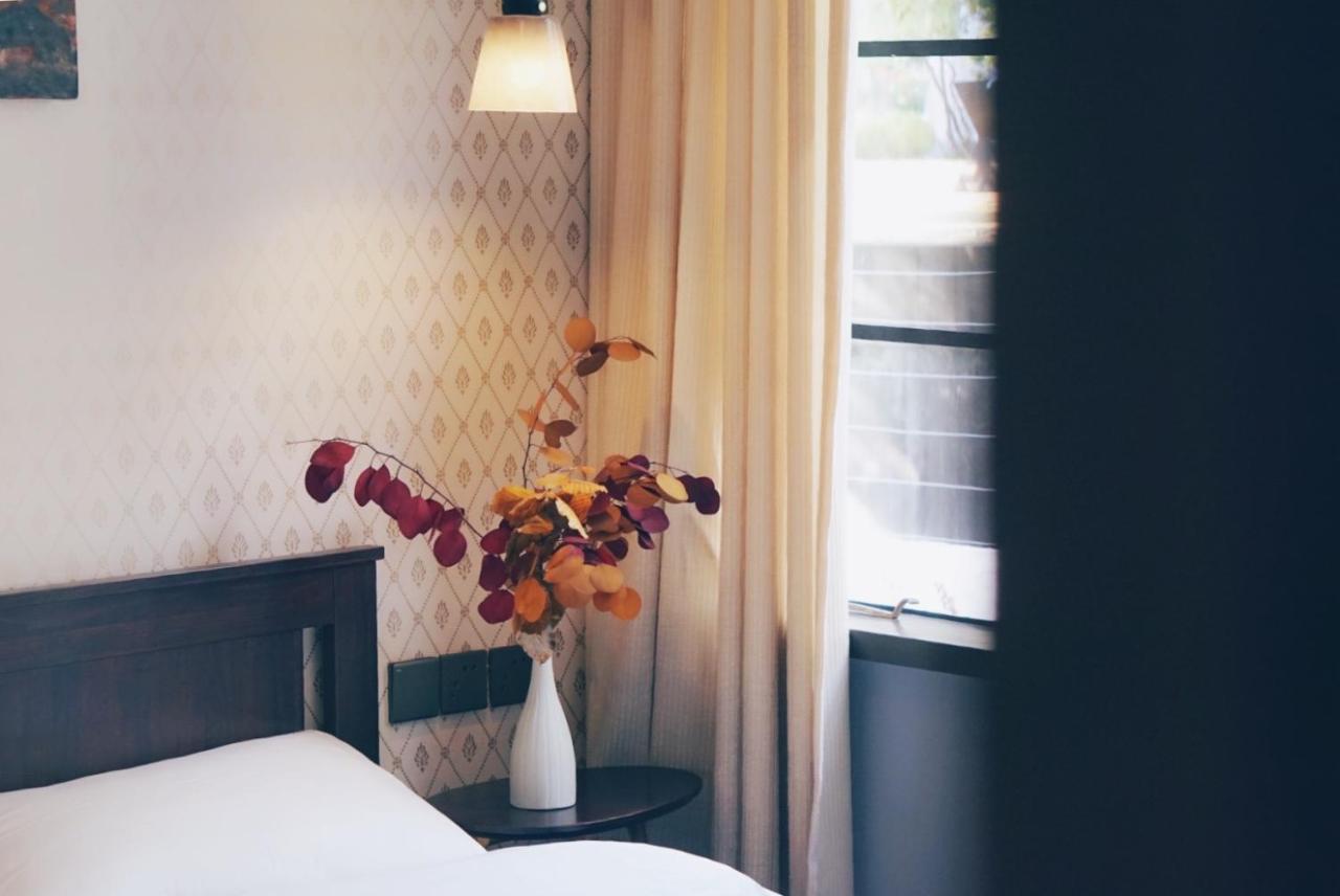 Shanghai Downtown Hills Boutique Guesthouse - Near Metro Line 7, Exit 3, Changping Road Ngoại thất bức ảnh
